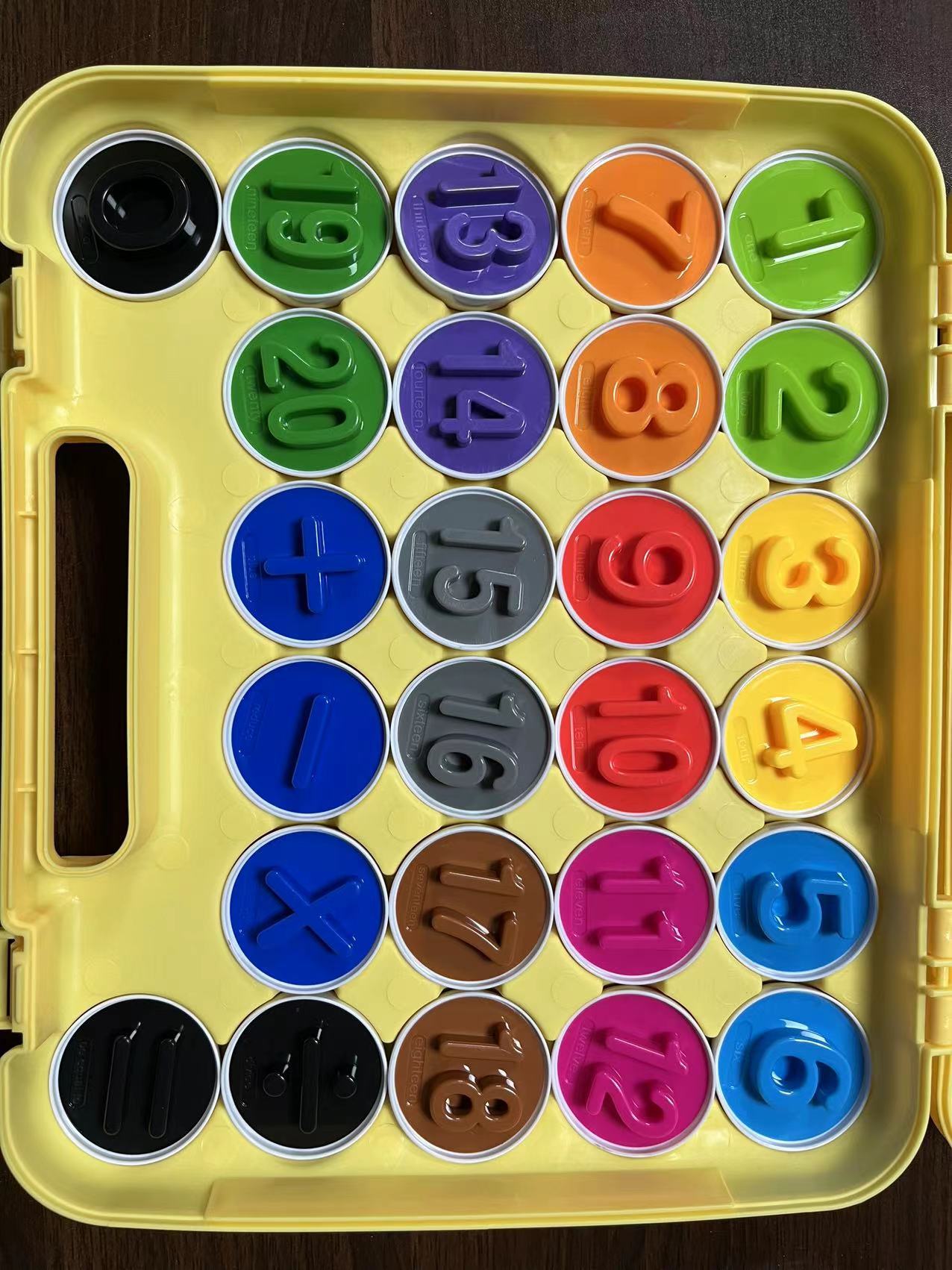 Montessori Kinderspeelgoed - Ei-vormpjes Matchen