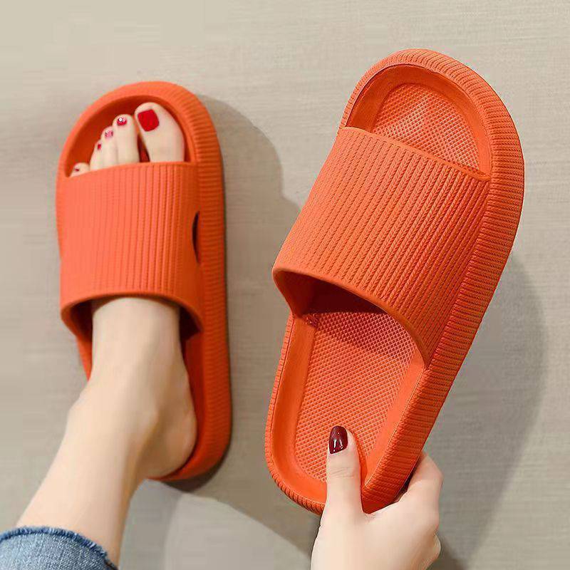 Slippers met kussentjes