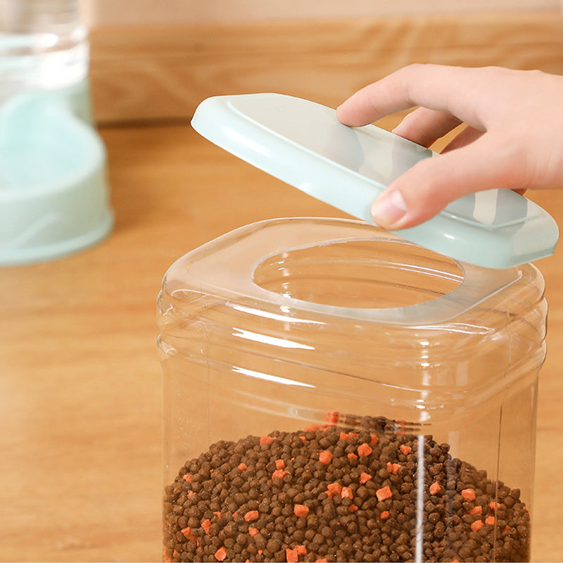 Voer- en waterdispenser voor huisdieren