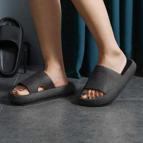Slippers met kussentjes